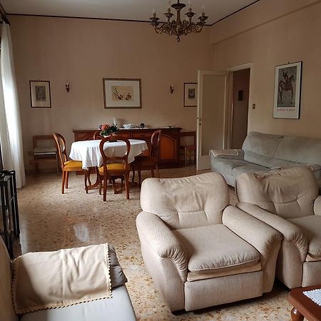 Casa Grande Leilighet Roma Eksteriør bilde